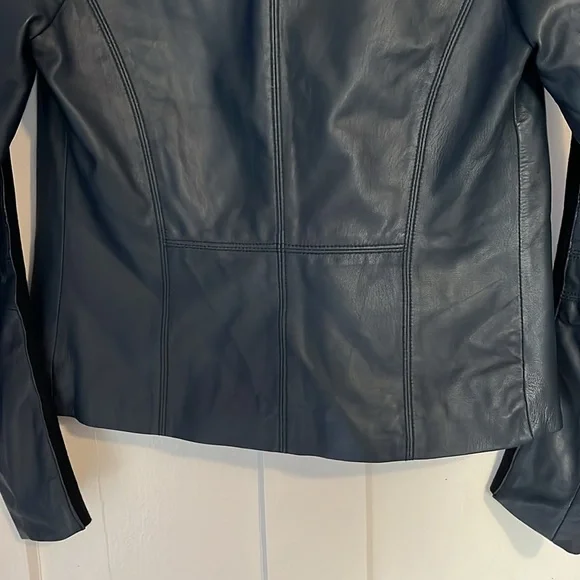 NWOT Cut 25 by Yigal Azuroeul blue leather jacket ribbed sleeves - Picture 12 of 16